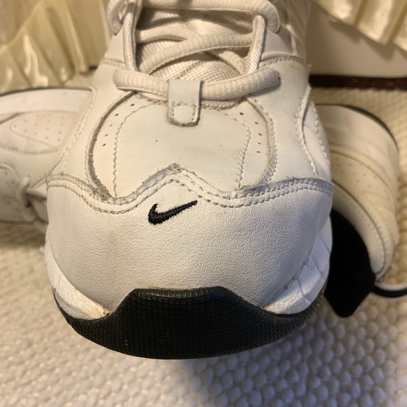 NIKE WOMENS RUNNING WORK OUT WALKING SNEAKERS - Picture 8 of 16